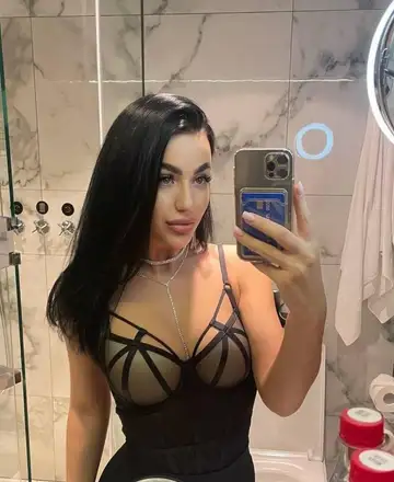Sabina preview