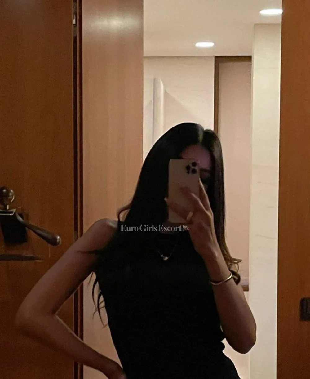 Sofia photo 3