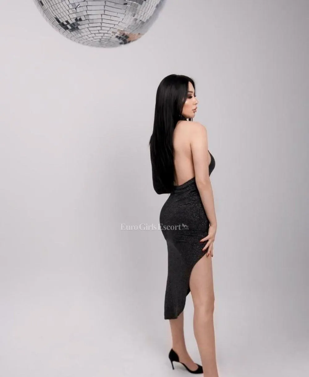 Vera photo 2