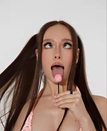 Alexandra preview