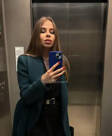 Sara preview